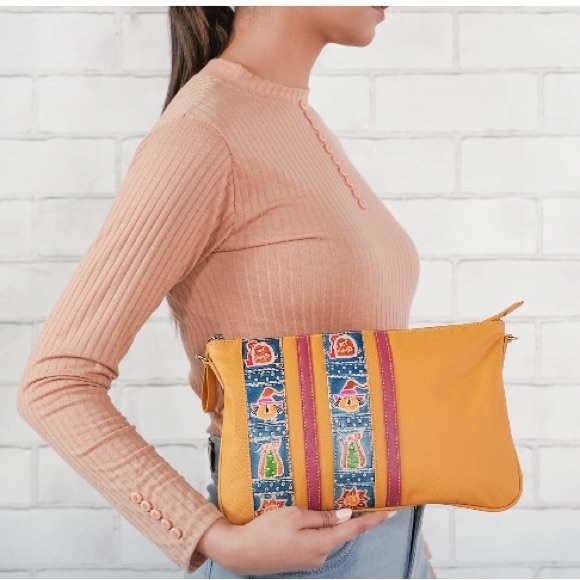 Mustard Handpainted Genuine Pebbled Leather Wristlet Clutch - Picture 6 of 14